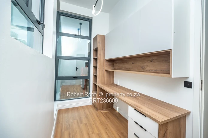 4 bed cluster home in Mount Pleasant