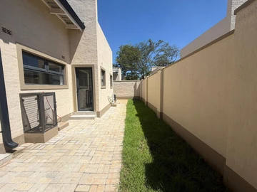 3 Bedroom Townhouse Complex