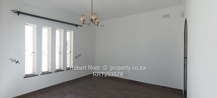 4 bed family home in Greystone Park