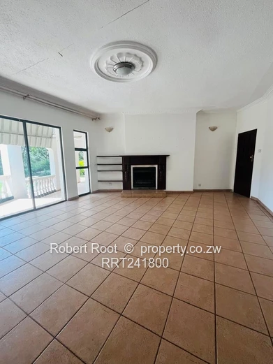 7 bed home in Glen Lorne