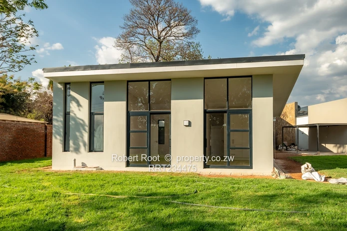 3 bed modern townhouse in Newlands