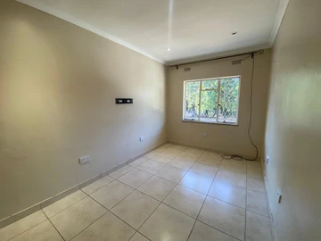 2 Bedroom Garden Flat