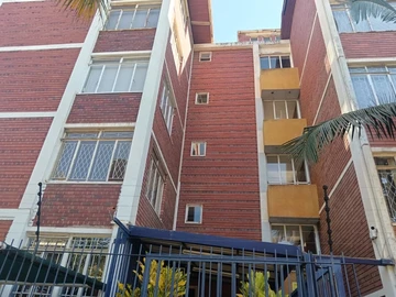 3 Bedroom Flat & Apartment