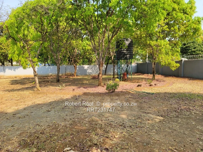 3 bed family home in Twinlakes Norton