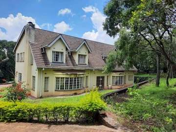 7 Bedroom House
