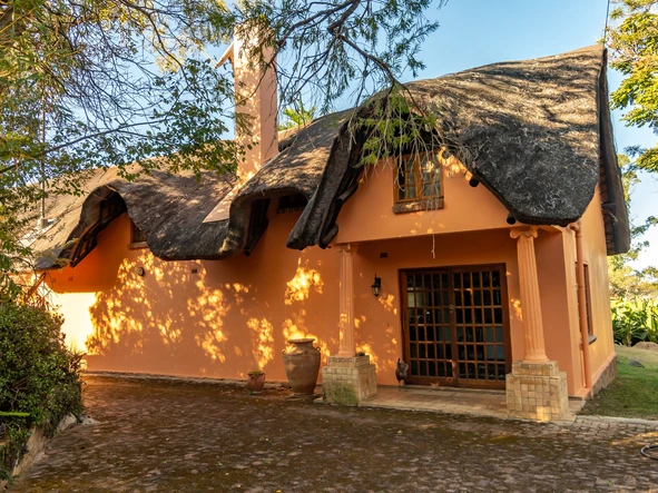 Farm & Agricultural Land