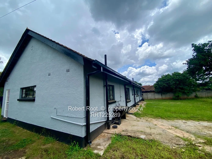 4 Bedroom House for Rent In Hillside