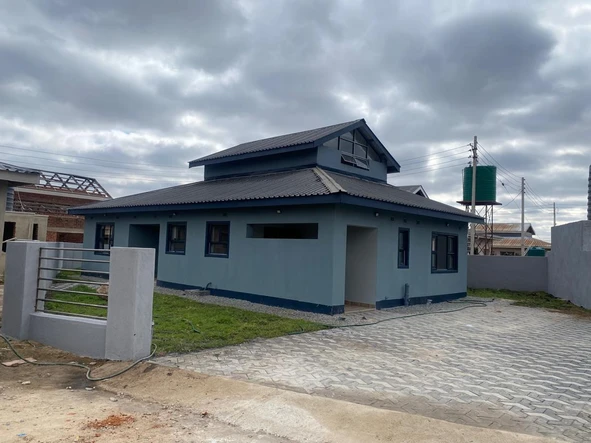 4 Bedroom House
