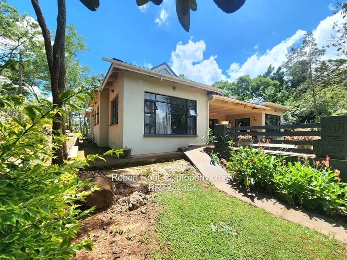 Fully Furnished House To Rent With A Swimming Pool