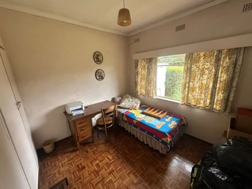 3 Bedroom Garden Flat
