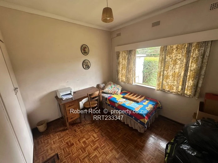 3 bed flat in Mount Pleasant