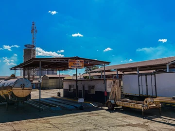 Warehouse & Factory