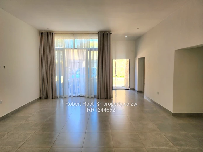 3-Bed Simplex in Pomona