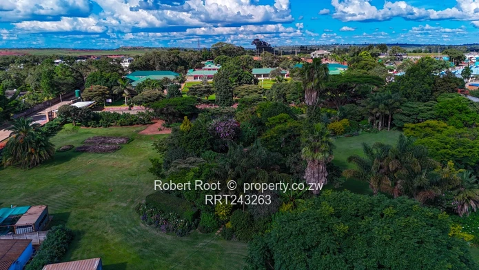 Charming home set on 3 acres of pristine land, offering unlimited potential – FOR SALE