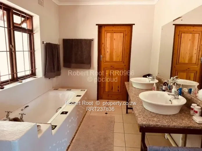 Charming 3 Bedroom House To Rent In Quinnington