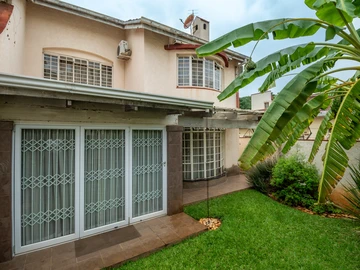 3 Bedroom Townhouse Complex