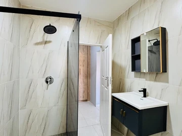 2 Unit Townhouse Complex