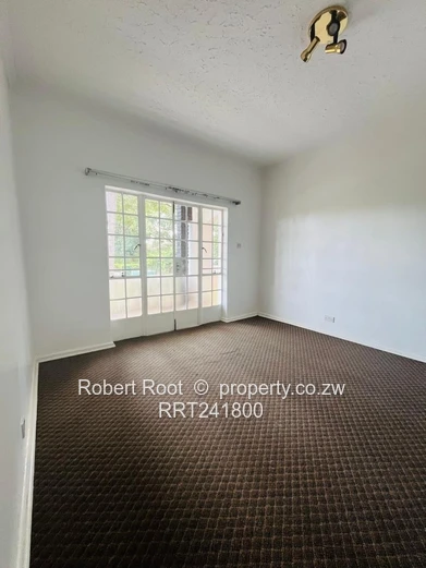 7 bed home in Glen Lorne