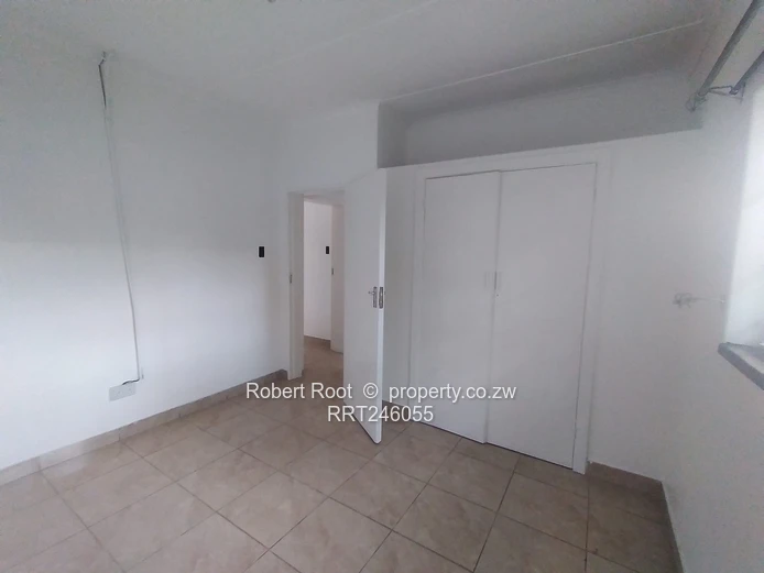 3 bed commercial / residential property in Mabelreign