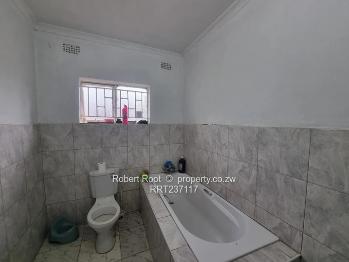 Riverside Ruwa Investment Property | 2400sqm with 2 Cottages | Rental Income (Sole Mandate)