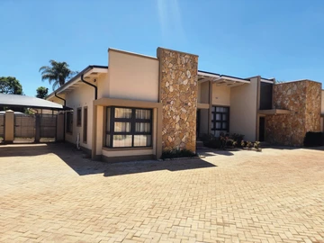 3 Bedroom Townhouse Complex