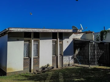 2 Bedroom Garden Flat