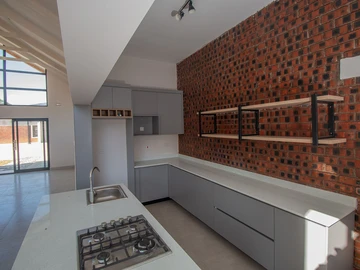 3 Bedroom Garden Flat