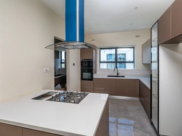 4 Bedroom Townhouse Complex