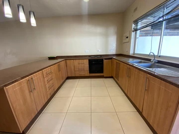 2 Bedroom Garden Flat