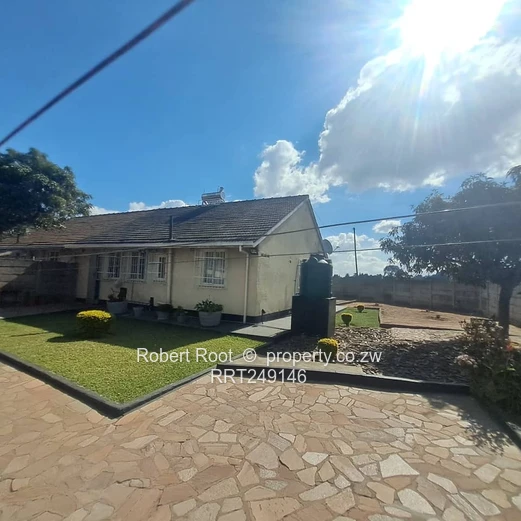 Close to CBD or Highfield Rd (Sole Mandate)