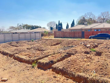 Stands & Residential Land