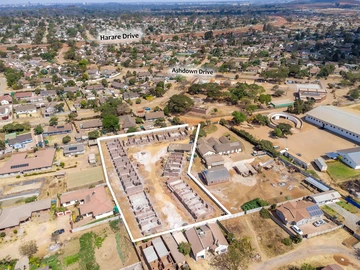 2 Bedroom Flat & Apartment