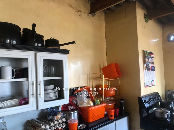 Fixer Up In Kuwadzana Ex