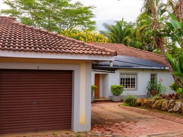 3 Bedroom Flat & Apartment