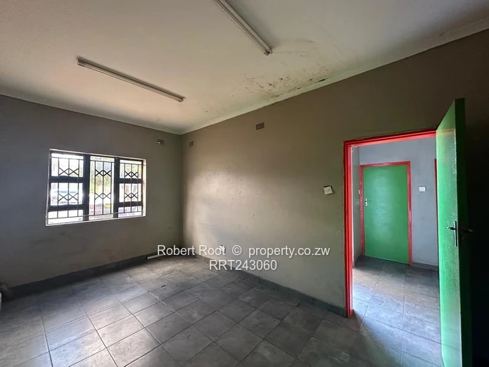 Close to Simon Mazorodze