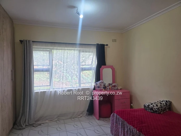 A Newly Built 5 Bed House For Sale