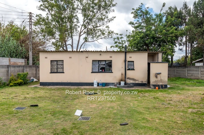 4 Bedroom House for Sale in Greendale