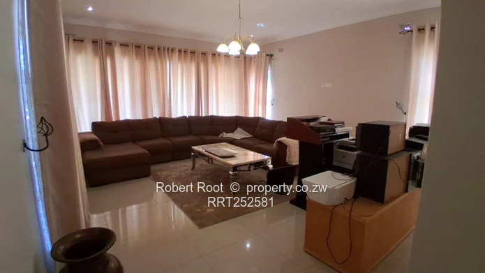 Exceptional 5-bedroom Family Home for Sale| Rockview