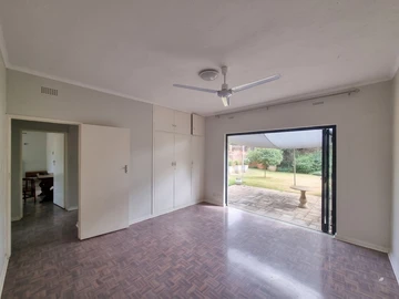 2 Bedroom Garden Flat