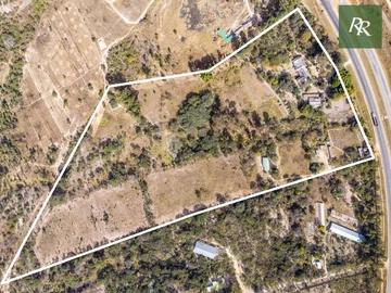 Farm & Agricultural Land