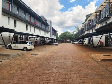 3 Bedroom Flat & Apartment