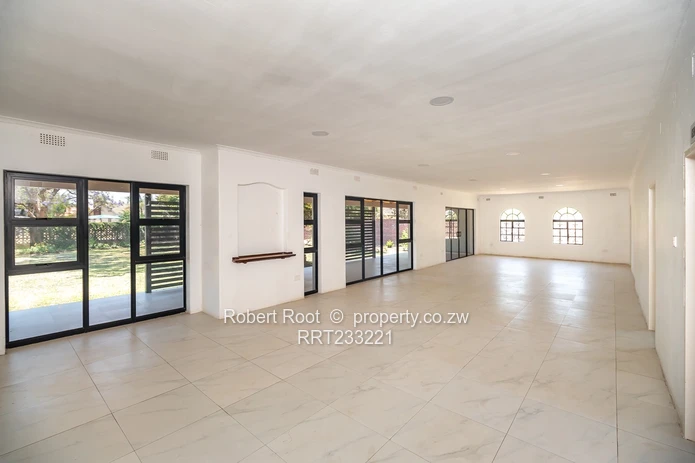 Renovated commercial property in Eastlea