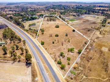 Farm & Agricultural Land