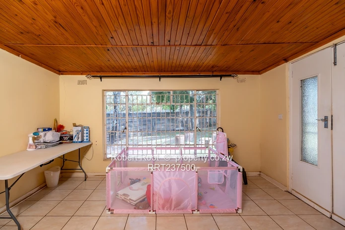 4 Bedroom House for Sale in Greendale