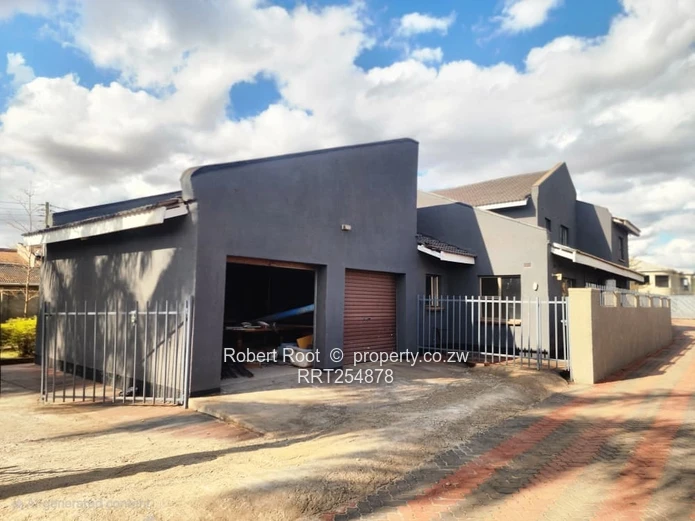 Double Storey House For Rent In Goodhope