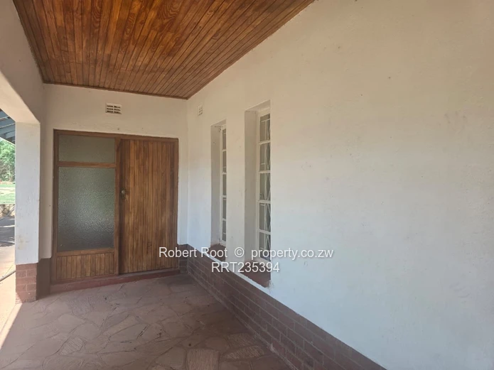 Spacious 3-Bedroom Family Home to Rent in Chisipite