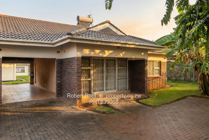  2 bed furnished apartment in the heart of Avondale West 