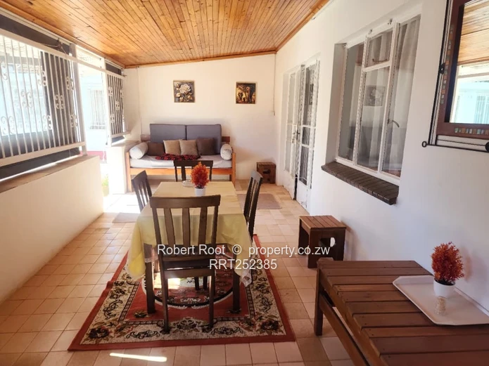 Fully Furnished Bedsitter to Rent  – Alex Park