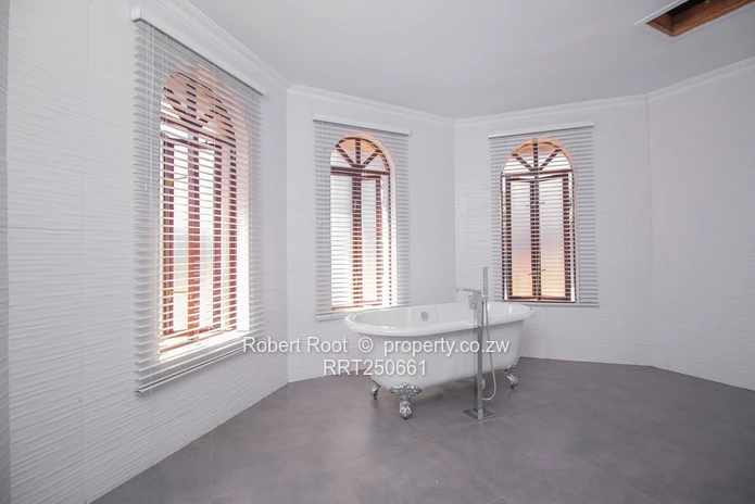 4 Bedroom House for Sale in Goodhope (Sole Mandate)