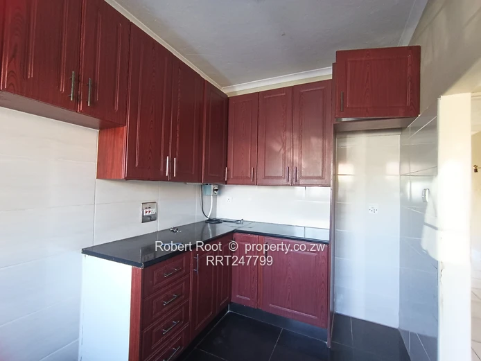 2 bed flat in Avonlea